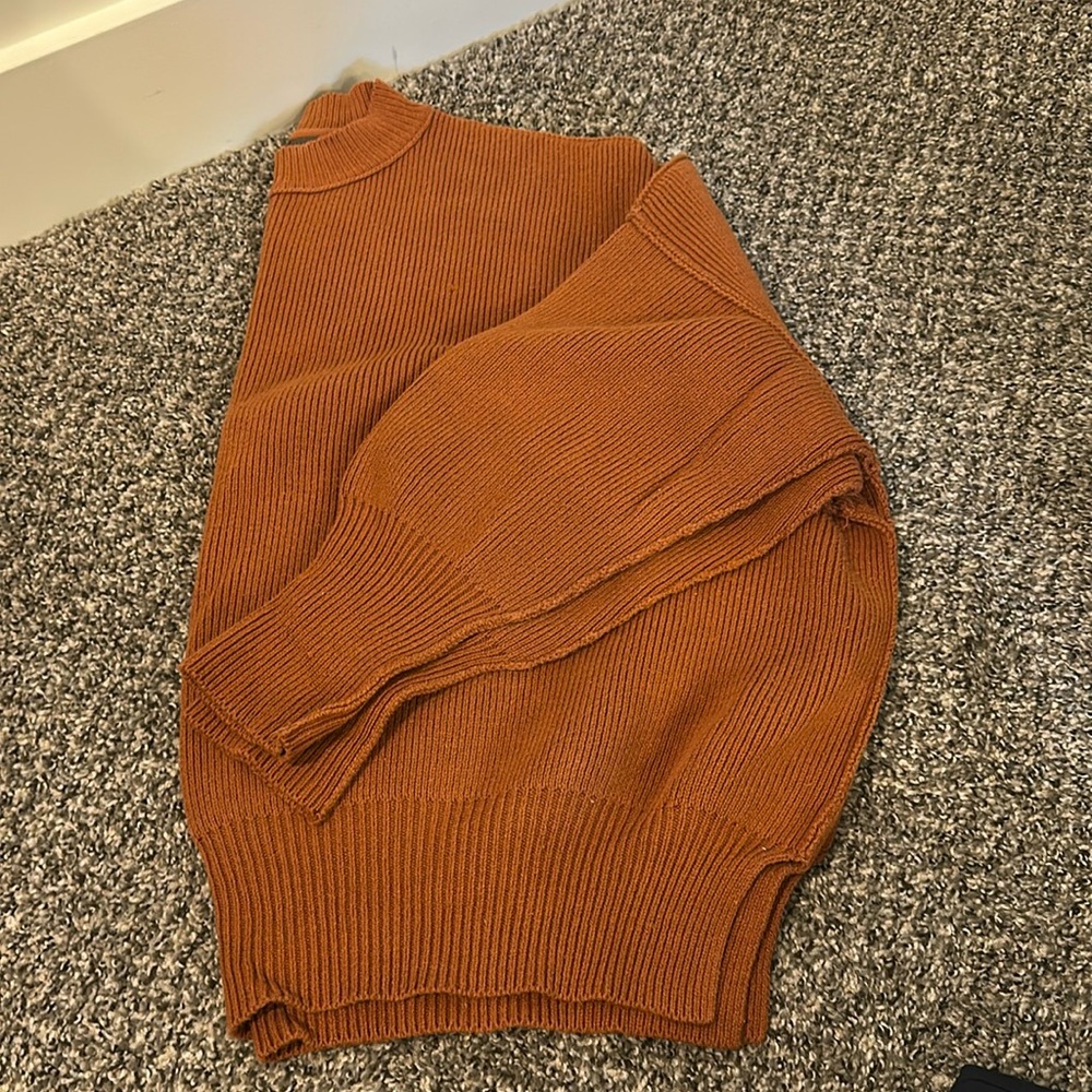Free people sweater